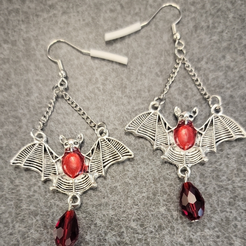 Fashion Jewelry Silver and Red Gothic Earrings